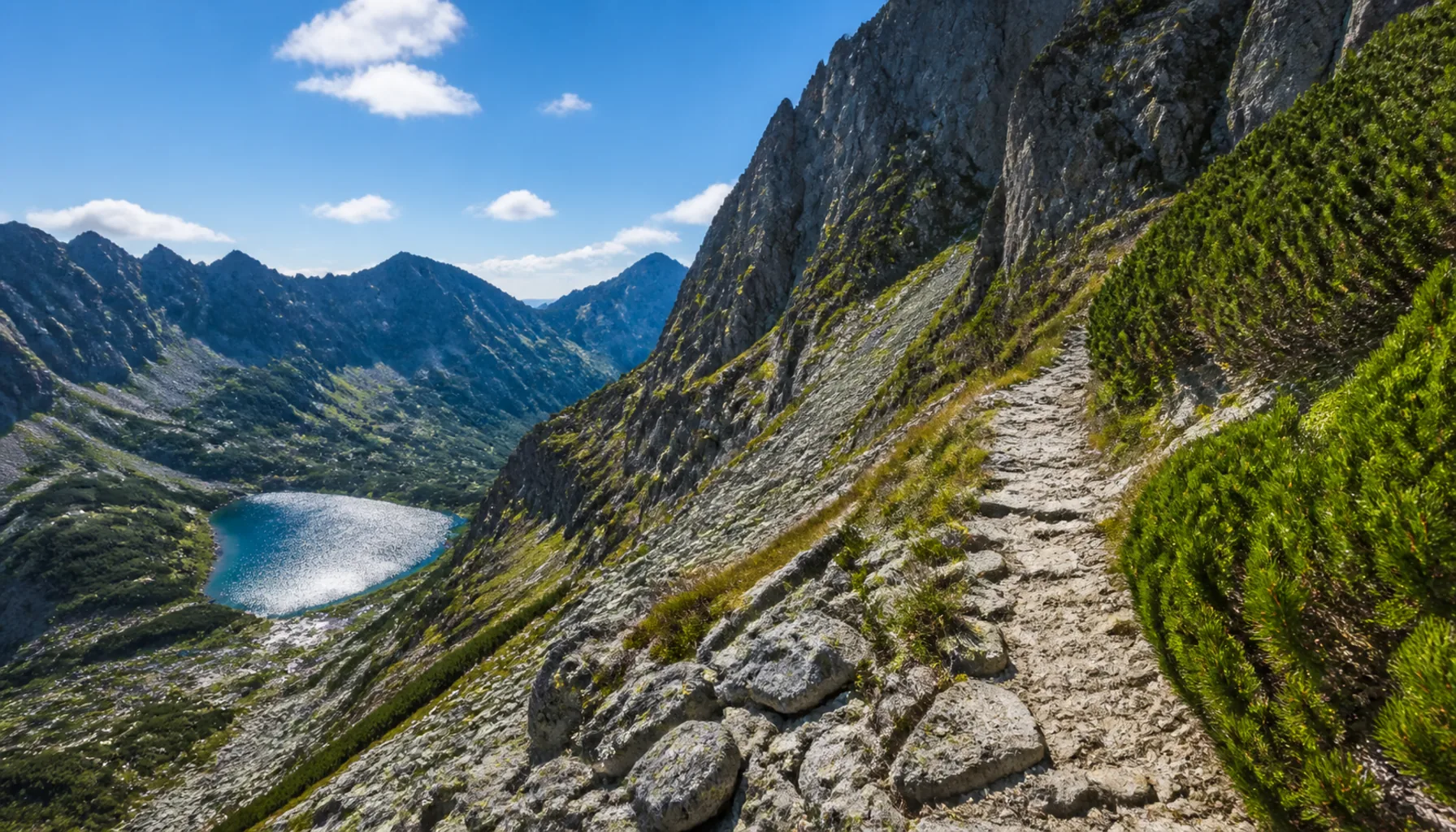 Tatranská magistrála — The High Tatras Traverse