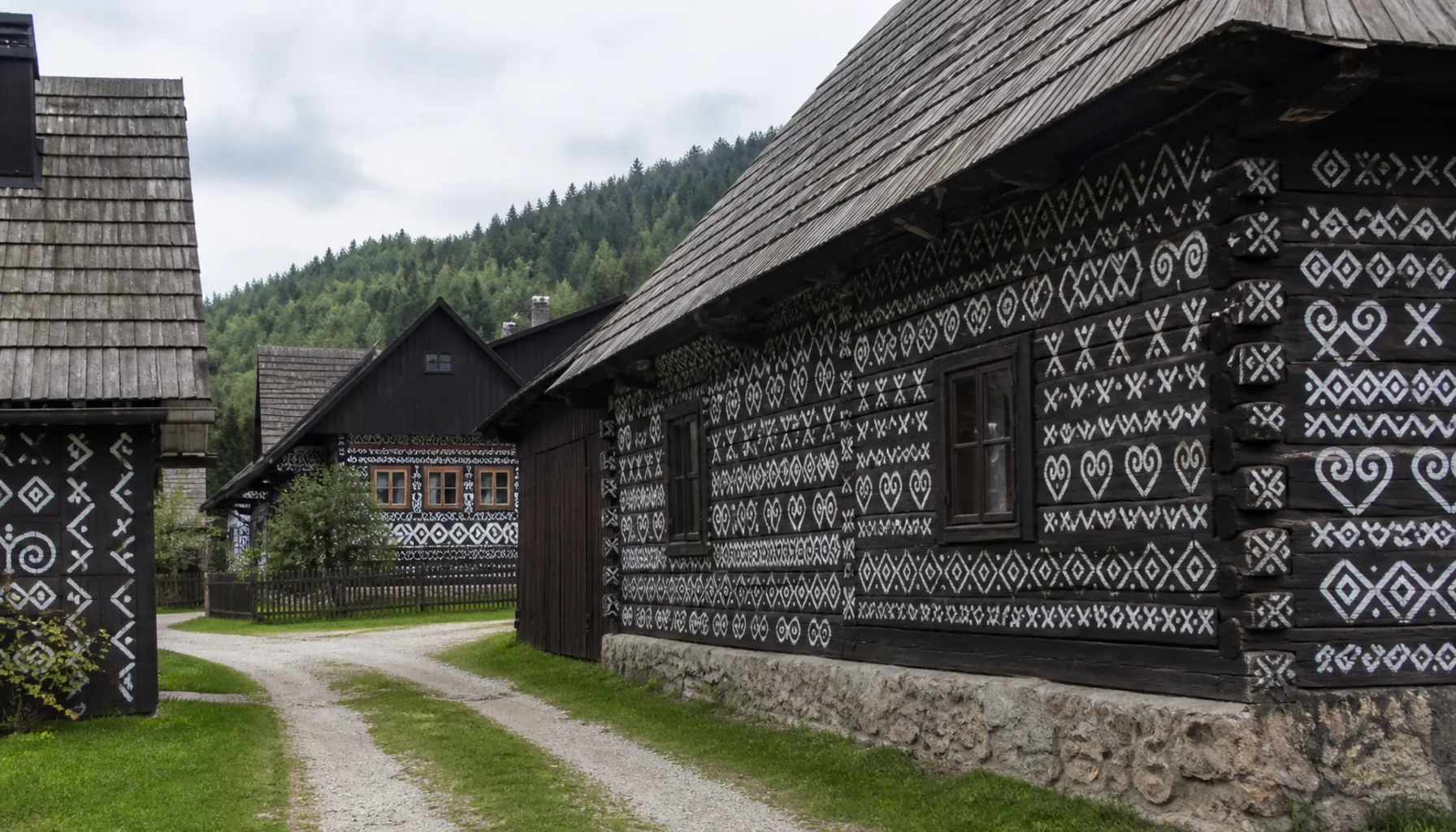 Villages &amp; Folk Slovakia