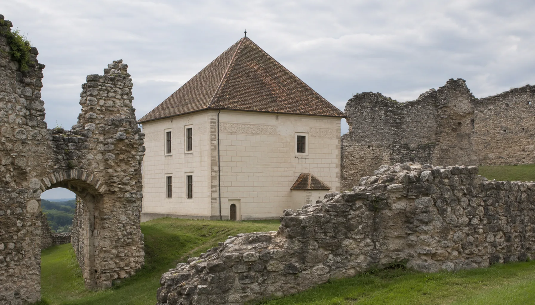 The Renaissance Dobó manor house, home of the Tekov Museum, standing inside the ruined walls of Levice castle