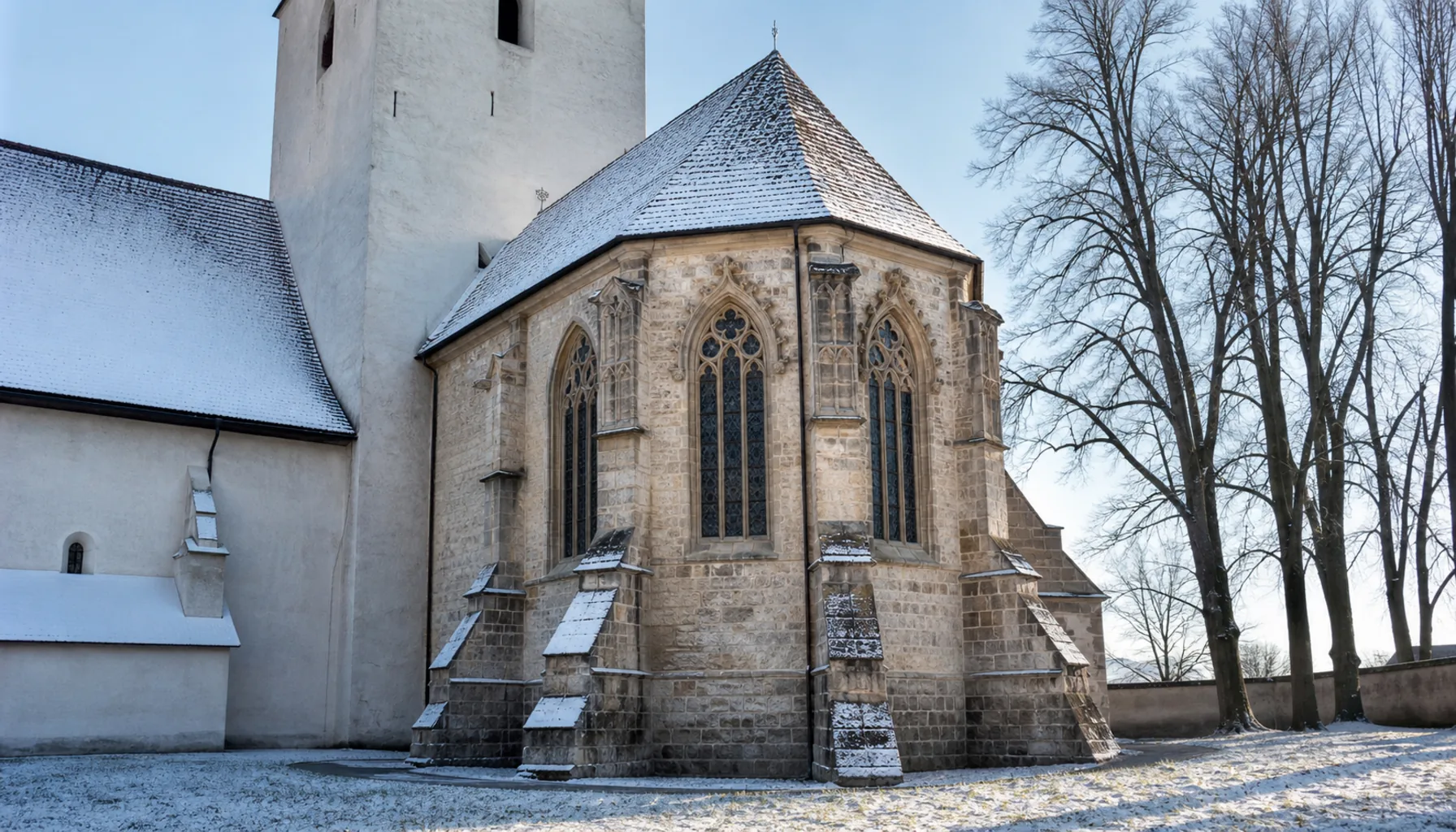 The late-Gothic Zápoľský chapel attached to the church of St Ladislaus at Spišský Štvrtok
